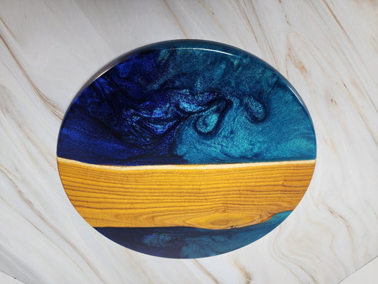 Exclusive Two toned Nokon Blue and Sora Iro Blue Resin with Mulberry Wood Charcuterie Board