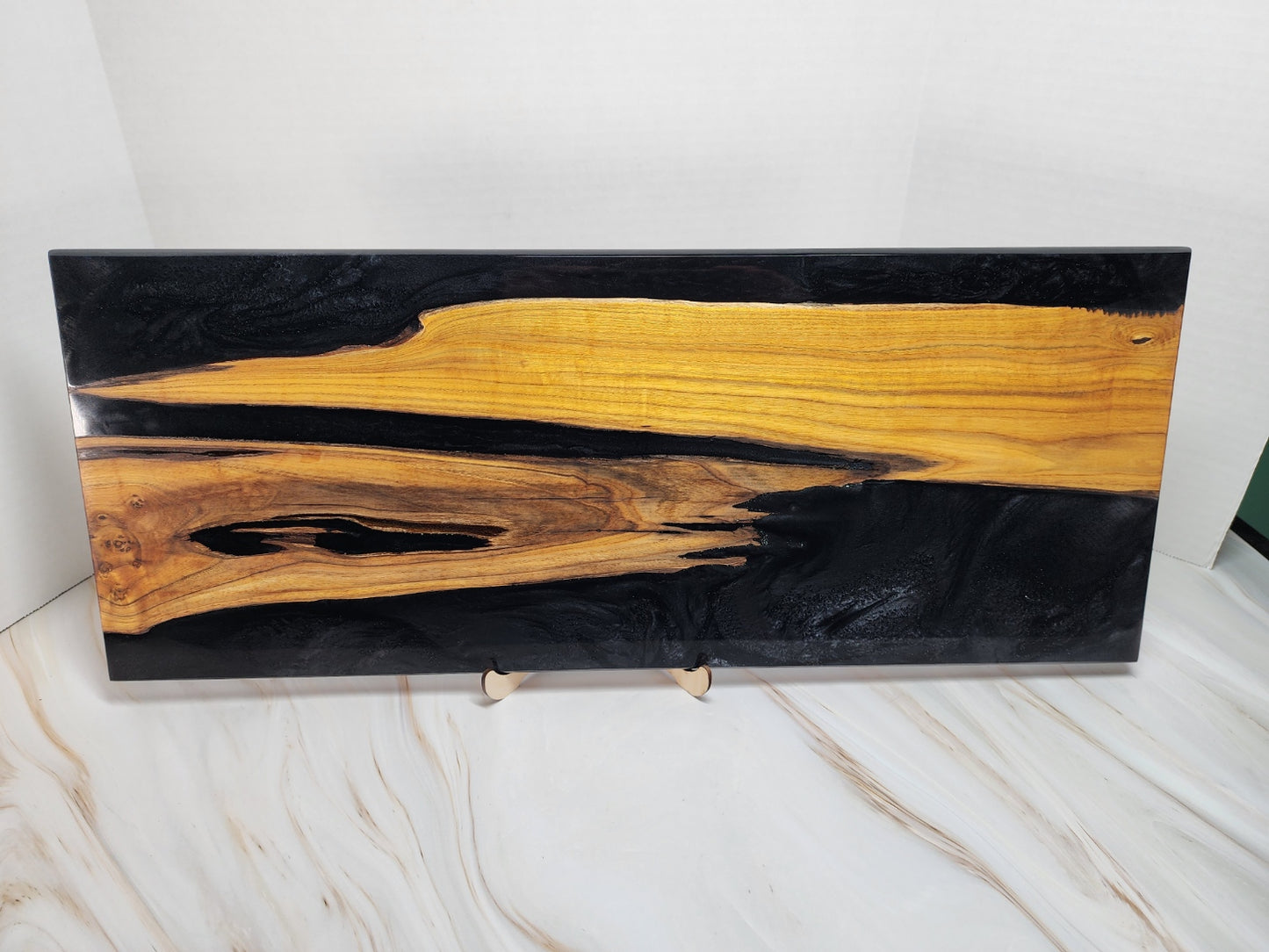 Sleek and Stylish Black Resin with Mulberry Wood Charcuterie Board