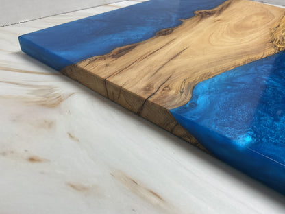 Distinctive Charcuterie Board-Black Oak with Okinawa Blue