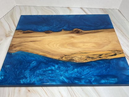 Distinctive Charcuterie Board-Black Oak with Okinawa Blue