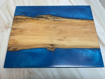 Distinctive Charcuterie Board-Black Oak with Okinawa Blue