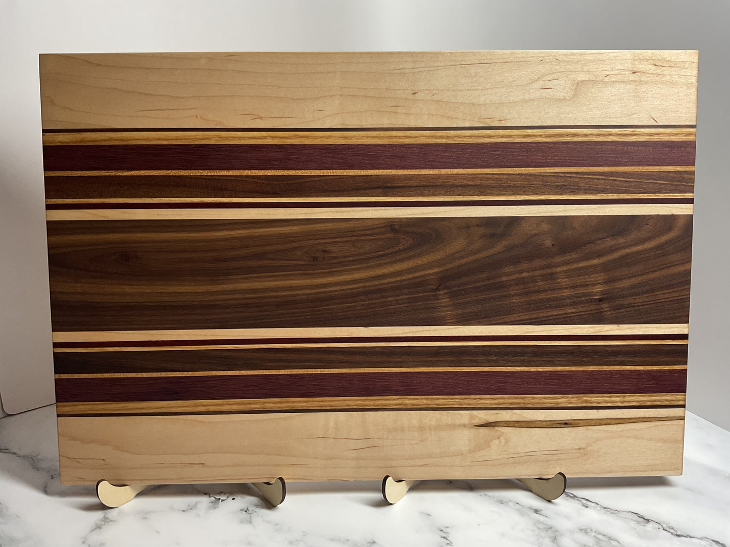 Artisan Cutting Board - Handcrafted Kitchen Essential