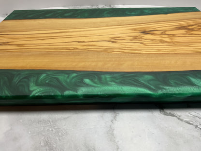 Artisan Olive Wood & Okinawa Green Resin Charcuterie Board – Elegant Entertaining Essential