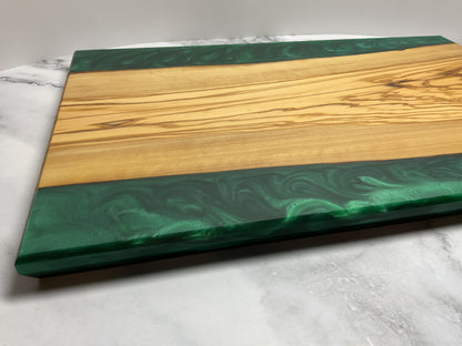 Artisan Olive Wood & Okinawa Green Resin Charcuterie Board – Elegant Entertaining Essential