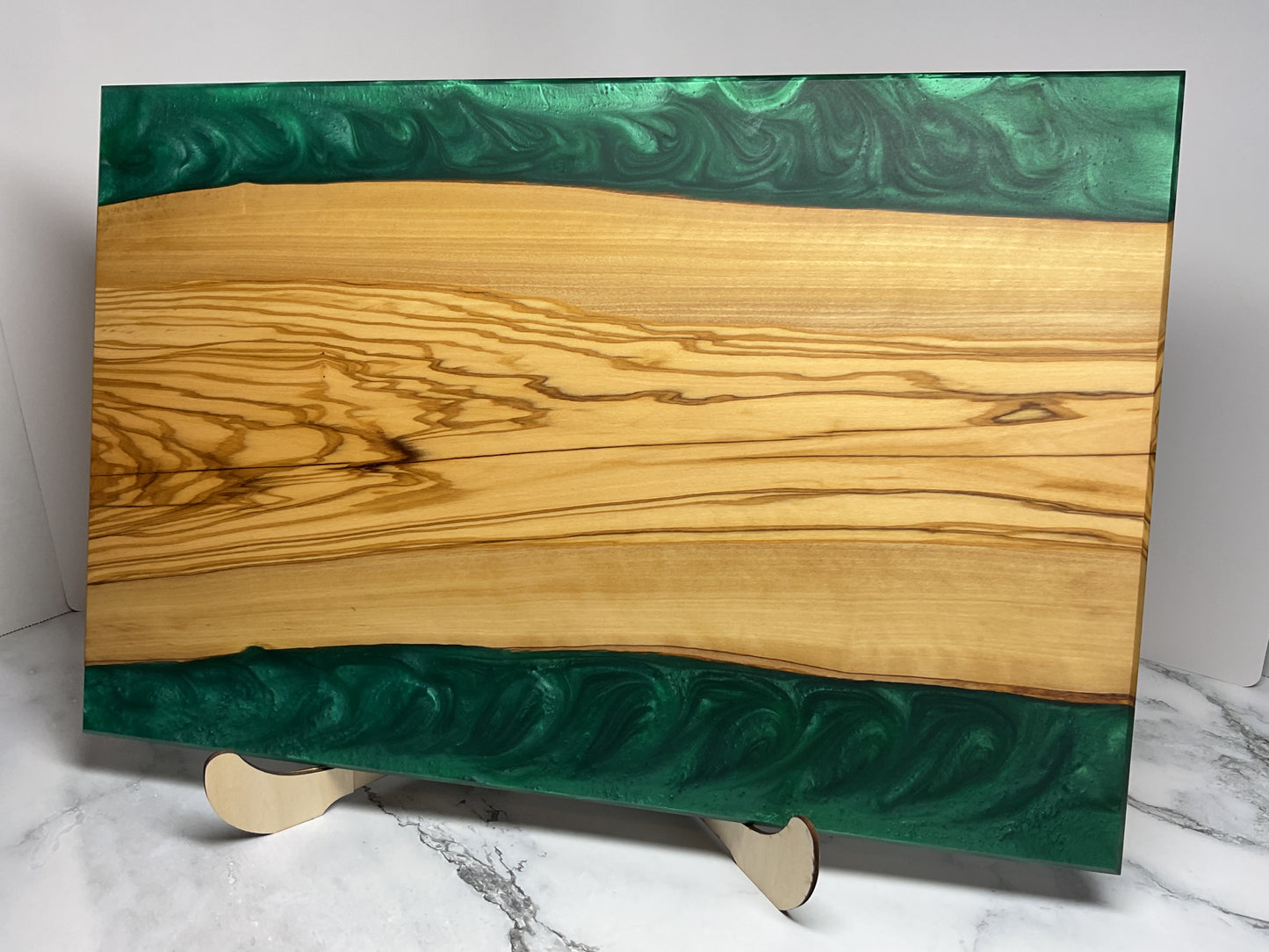Artisan Olive Wood & Okinawa Green Resin Charcuterie Board – Elegant Entertaining Essential
