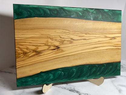 Artisan Olive Wood & Okinawa Green Resin Charcuterie Board – Elegant Entertaining Essential