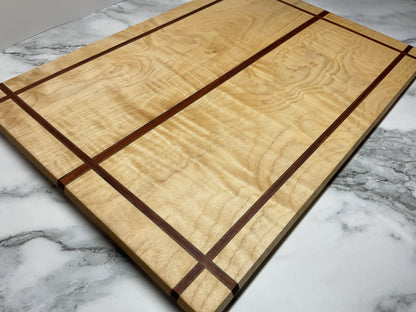 Timeless Handcrafted Cutting Board – Elegant Hardwood Kitchen Board