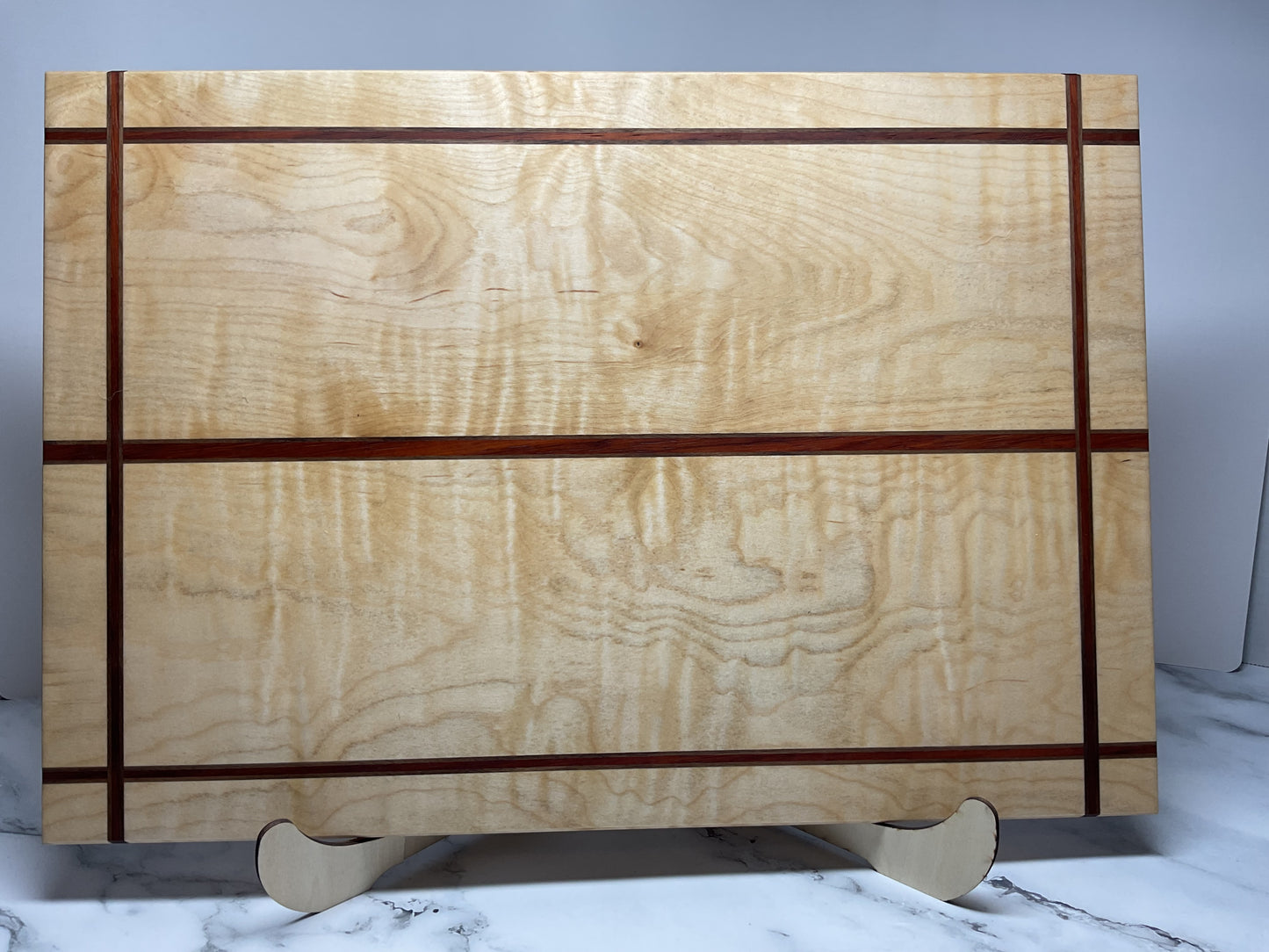 Timeless Handcrafted Cutting Board – Elegant Hardwood Kitchen Board
